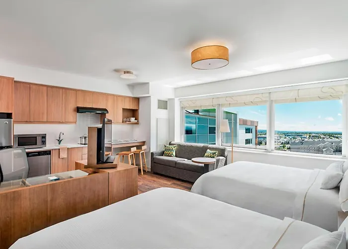 Element Calgary AirportAirport Hotel