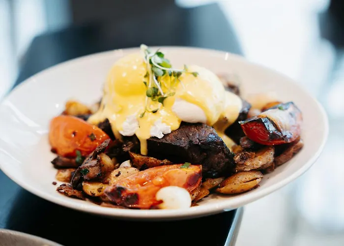 Westin CalgaryAirport Hotel